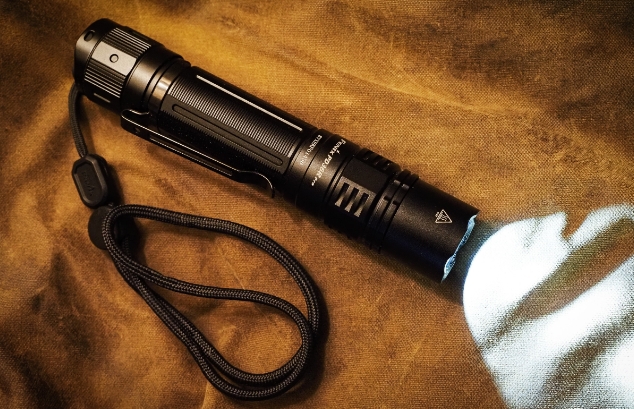 best-rechargeable-flashlight-for-your-needs.jpg